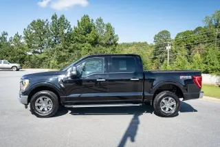 Ford F-150 2023 4x4 XLT 4p SuperCrew 6.5 ft. CB
