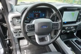 Ford F-150 2024 4x4 XLT 4dr SuperCrew 6.5 ft. SB Metálica Bronce