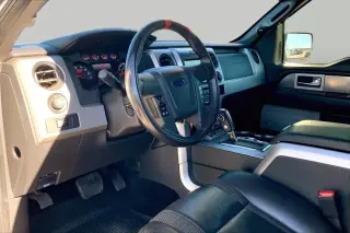 Ford F-150 2013 4x4 SVT Raptor 4p SuperCrew Styleside 5.5 ft. SB