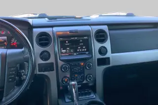 Ford F-150 2013 4x4 SVT Raptor 4p SuperCrew Styleside 5.5 ft. SB