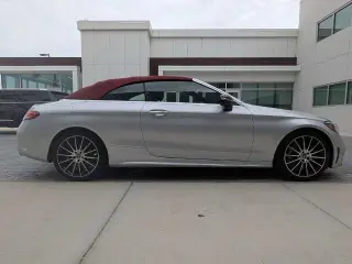Clase C Mercedes-Benz 2021 C 300 2dr Cabriolet