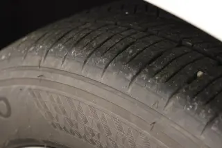 Genesis GV70 2025 AWD 2.5T Estándar 4p SUV