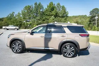 Nissan Pathfinder 2023 Platinum 4dr SUV