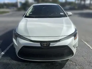 Toyota Corolla 2026 LE Sedán de 4 puertas