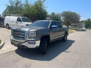 GMC Sierra 1500 2017 4x4 SLT 4p Cab de Tripulacion Crew 5.8 ft. CB