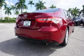 Toyota Camry 2020 LE 4dr Sedán