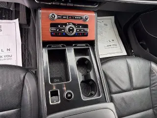 Lincoln Aviator 2023 AWD Reserve 4dr SUV