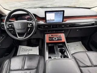 Lincoln Aviator 2023 AWD Reserve 4dr SUV