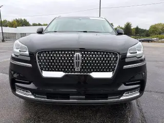 Lincoln Aviator 2023 AWD Reserve 4dr SUV