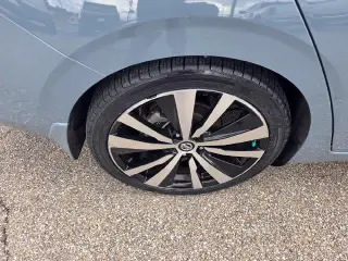 Nissan Sentra 2025 SV 4dr Sedán
