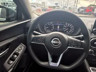 Nissan Sentra 2025 SV 4dr Sedán