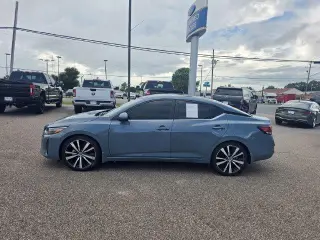 Nissan Sentra 2025 SV 4dr Sedán