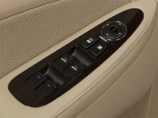 Hyundai Genesis 2010 3.8L V6 Sedán de 4 puertas
