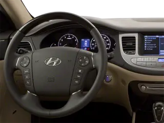 Hyundai Genesis 2010 3.8L V6 Sedán de 4 puertas