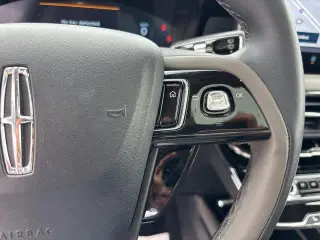 Lincoln Corsair 2024 AWD Premiere 4p SUV