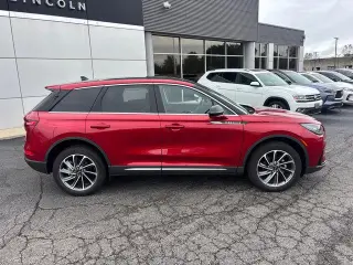 Lincoln Corsair 2024 AWD Premiere 4p SUV