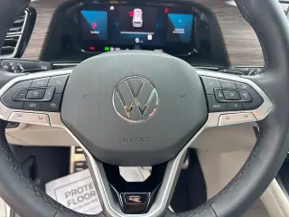 Volkswagen Atlas 2025 AWD SEL Premium R-Line 4Motion SUV de 4 puertas