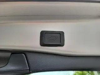 Toyota RAV4 2024 XLE Premium 4p SUV