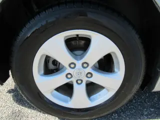 Toyota Sienna 2011 LE 8-Pasajeros 4p Mini-Van V6
