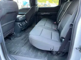 Ford F-150 2023 4x4 XLT 4dr SuperCrew 5.5 ft. SB