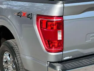 Ford F-150 2023 4x4 XLT 4dr SuperCrew 5.5 ft. CB