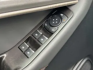 Ford Explorer 2026 AWD Active 4dr SUV