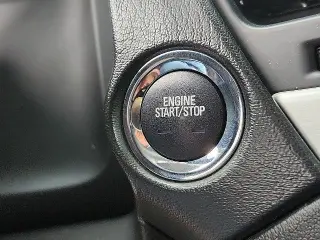 GMC Yukon 2017 4x4 SLT 4p SUV