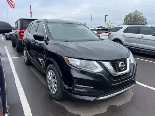 Nissan Rogue 2017 AWD S 4dr Crossover