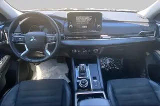 Mitsubishi Outlander 2022 SE 4dr SUV
