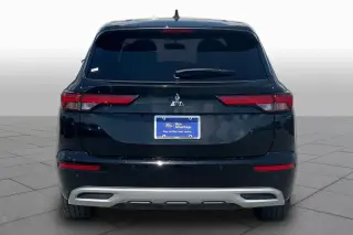 Mitsubishi Outlander 2022 SE 4dr SUV