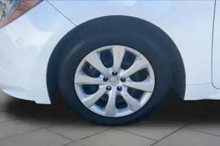 Toyota Corolla 2025 LE 4p Sedan