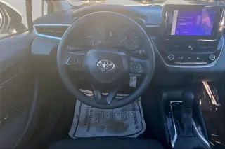 Toyota Corolla 2025 LE 4p Sedan