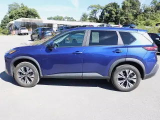 Nissan Rogue 2023 AWD SV Cross Over 4 puertas