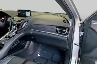 Acura RDX 2023 4p SUV con paquete A-SPEC