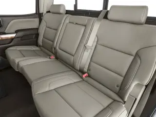 GMC Sierra 1500 2017 4x4 SLT 4p. Cabina de Tripulación 5.8 ft. Caja Corta