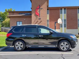 Nissan Pathfinder 2019