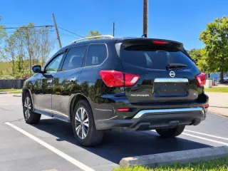 Nissan Pathfinder 2019