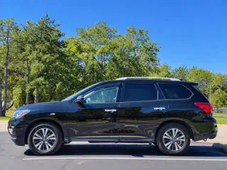 Nissan Pathfinder 2019
