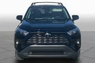 Toyota RAV4 2025 XLE Premium 4dr SUV