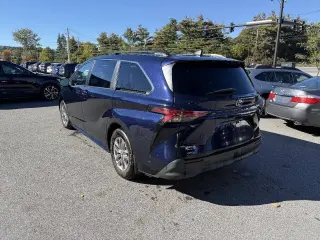 2021 Toyota Sienna