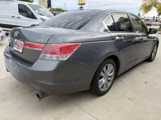 Honda Accord 2011