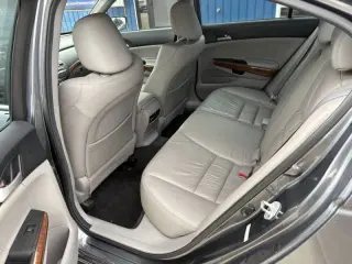 Honda Accord 2011