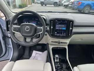 Volvo XC40 2026 AWD B5 Plus 4dr SUV