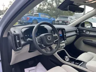 Volvo XC40 2026 AWD B5 Plus 4dr SUV