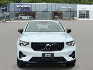 Volvo XC40 2026 AWD B5 Plus 4dr SUV