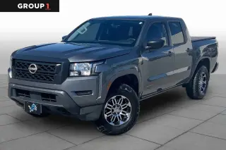 Nissan Frontera 2022 4x4 S 4p. Cabina de Tripulación 5 pies de CB