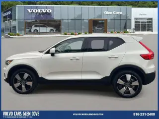 Volvo XC40 2021 AWD T5 Momentum SUV 4 puertas