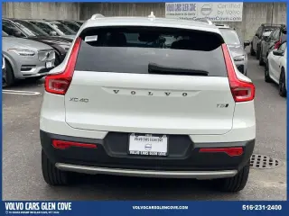 Volvo XC40 2021 AWD T5 Momentum SUV 4 puertas