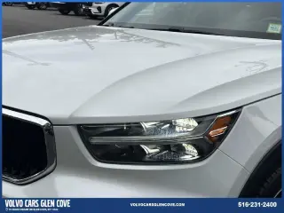 Volvo XC40 2021 AWD T5 Momentum SUV 4 puertas