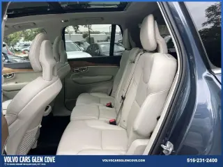 Volvo XC90 2021 AWD T6 Momentum 7-Pasajeros 4p SUV
